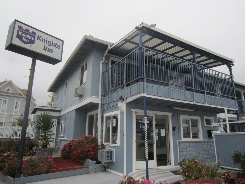 Knights Inn Santa Cruz Bagian luar foto