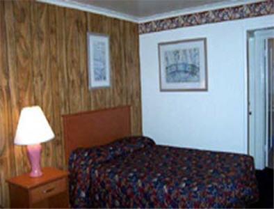 Knights Inn Santa Cruz Ruang foto